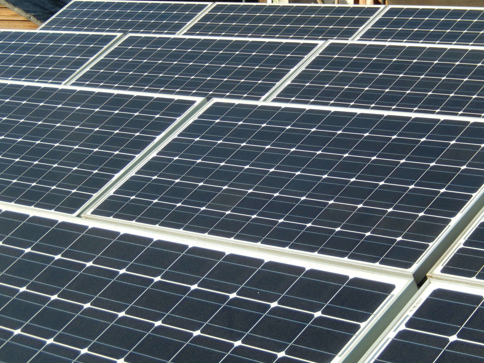 Solaranlage-Installation auf Flachdach
