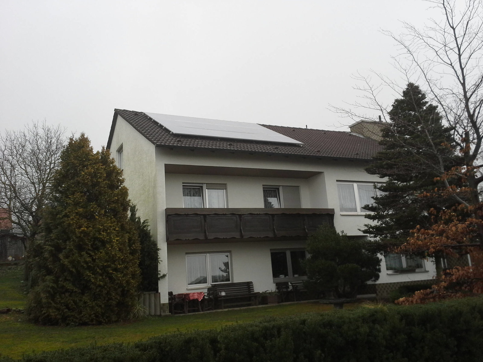 Solar Panele auf Steildach